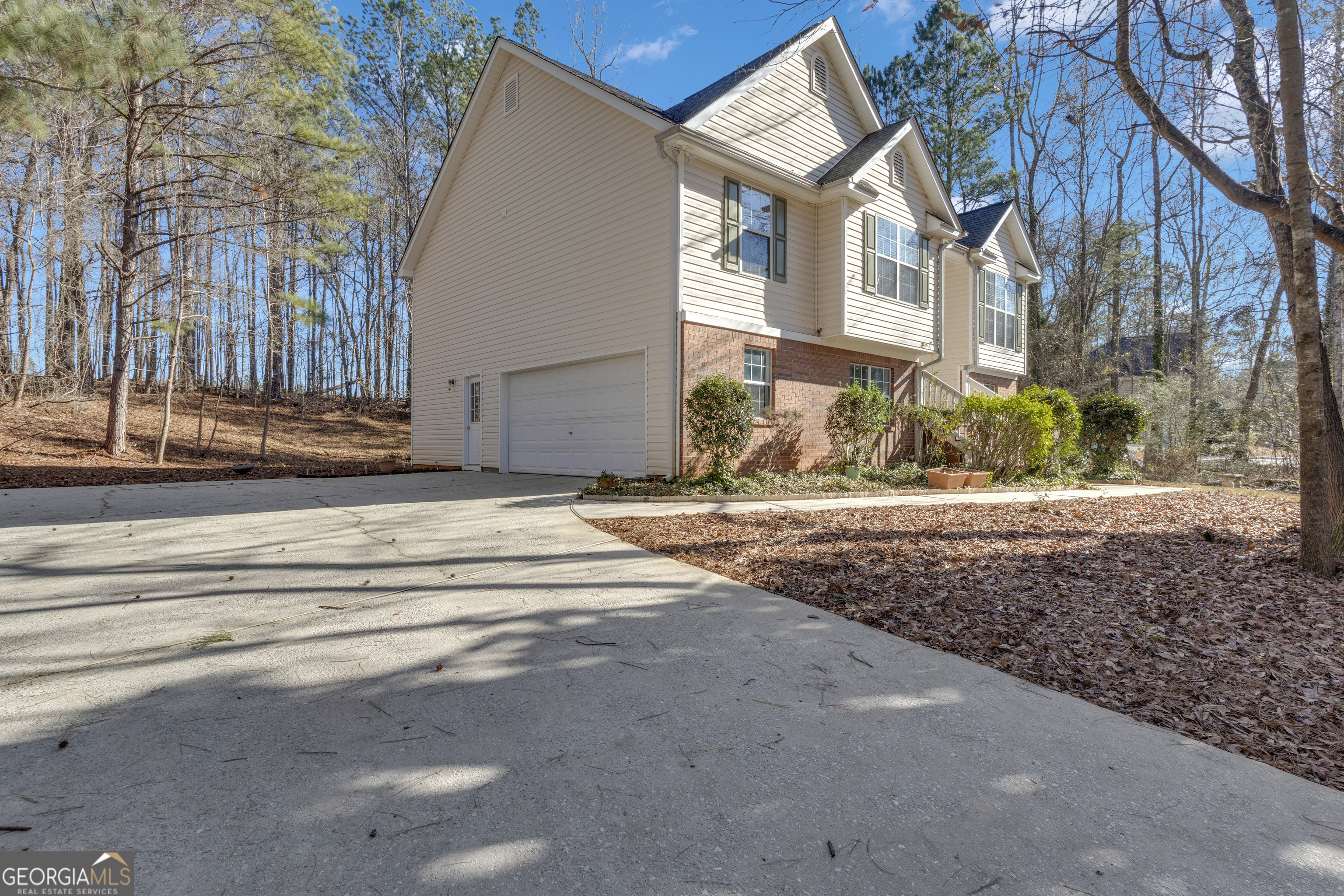 45 Ashley Woods DR