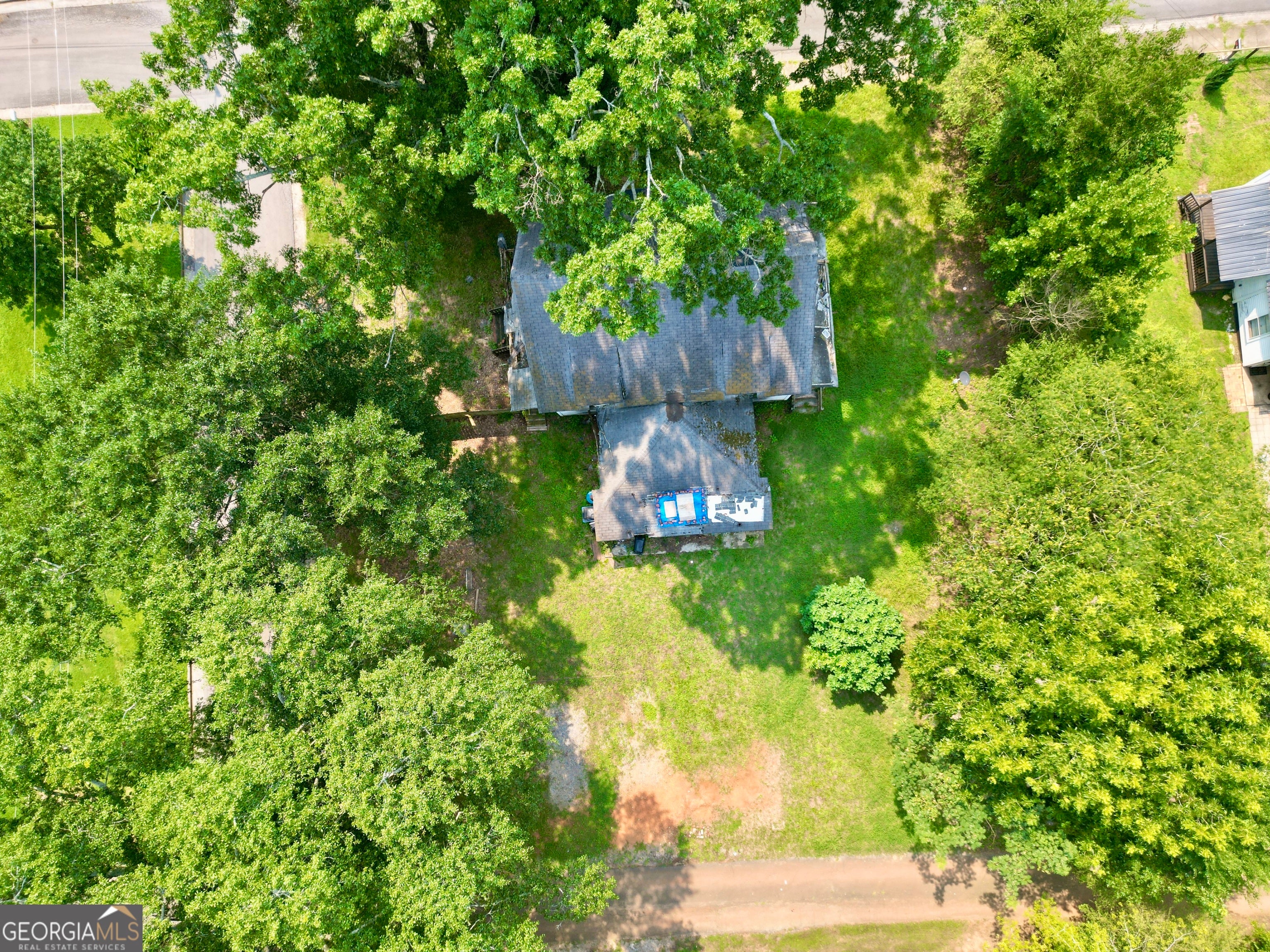 320 Walnut - Lindale AVE