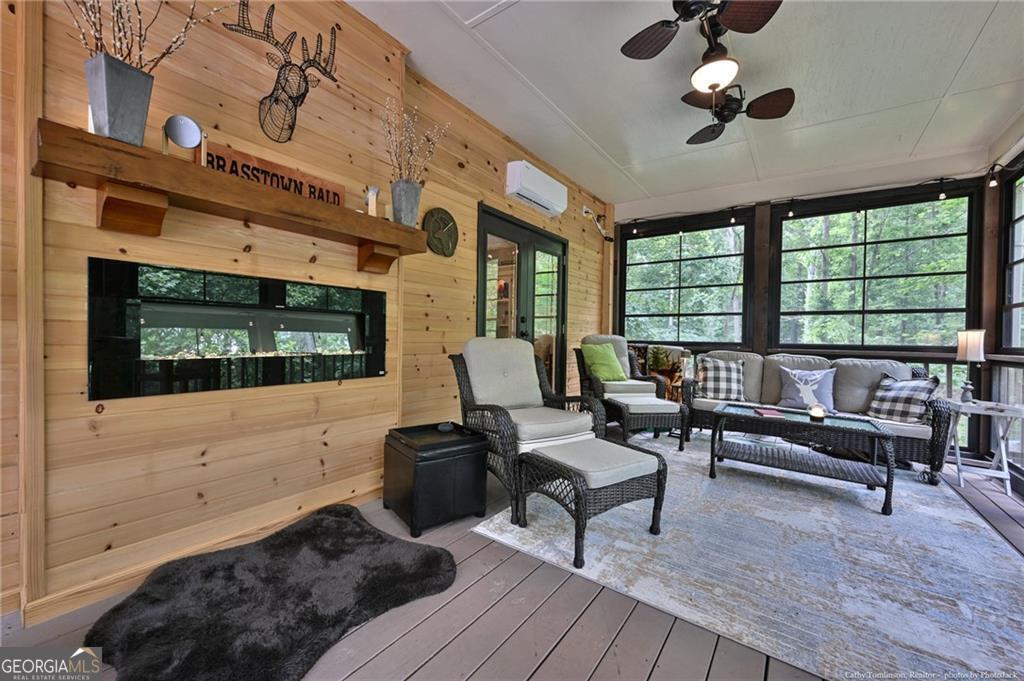 Eagle Watch - Residential