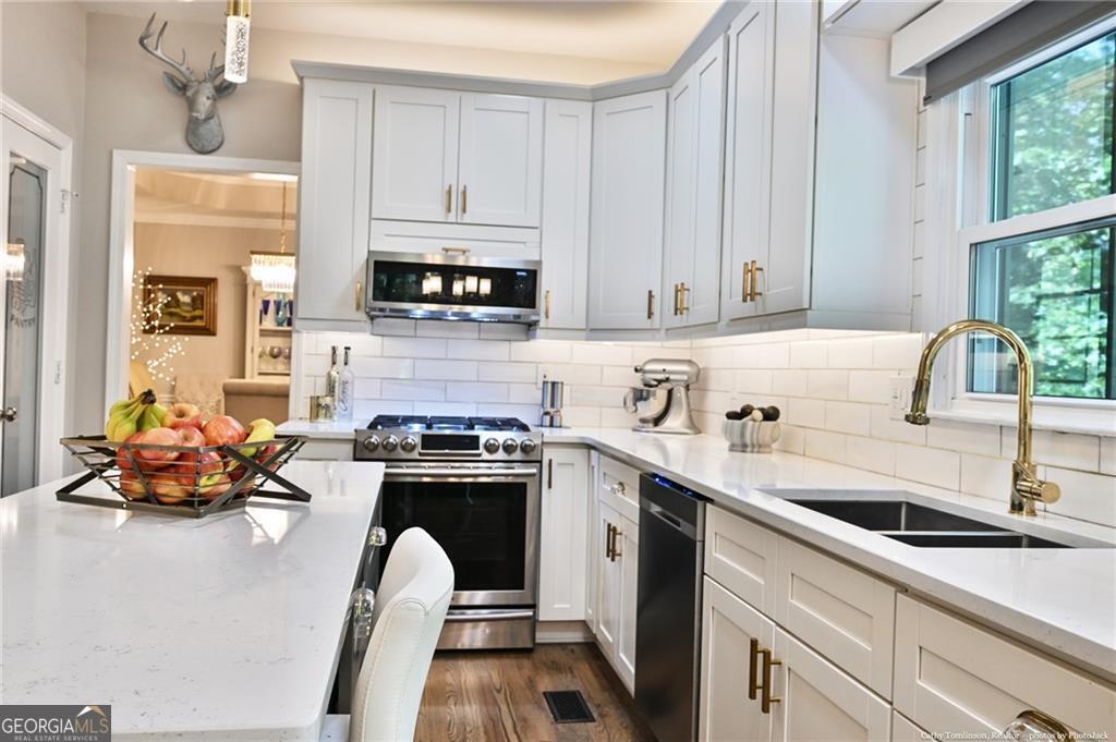 Eagle Watch - Residential