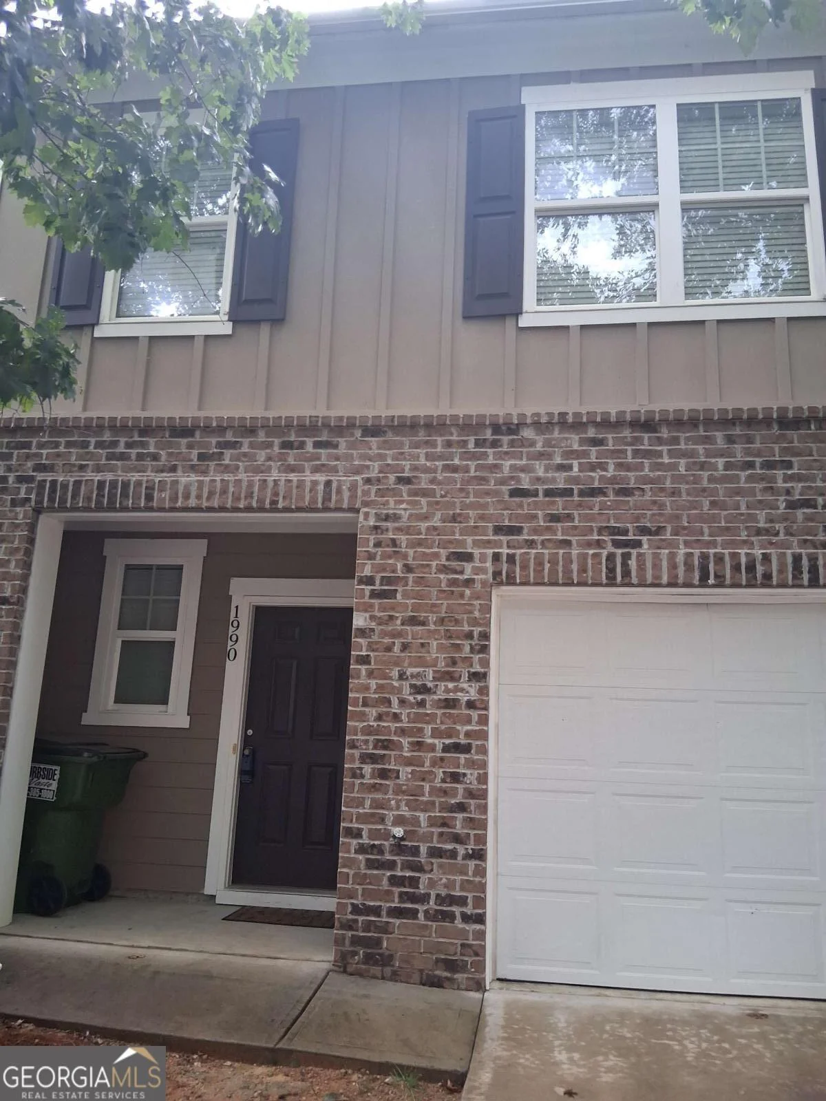 1990 E Millstream Hollow