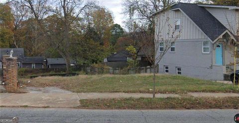 Photo of 690 Cascade Avenue SW, Atlanta, GA 30310 (MLS # 10758504)