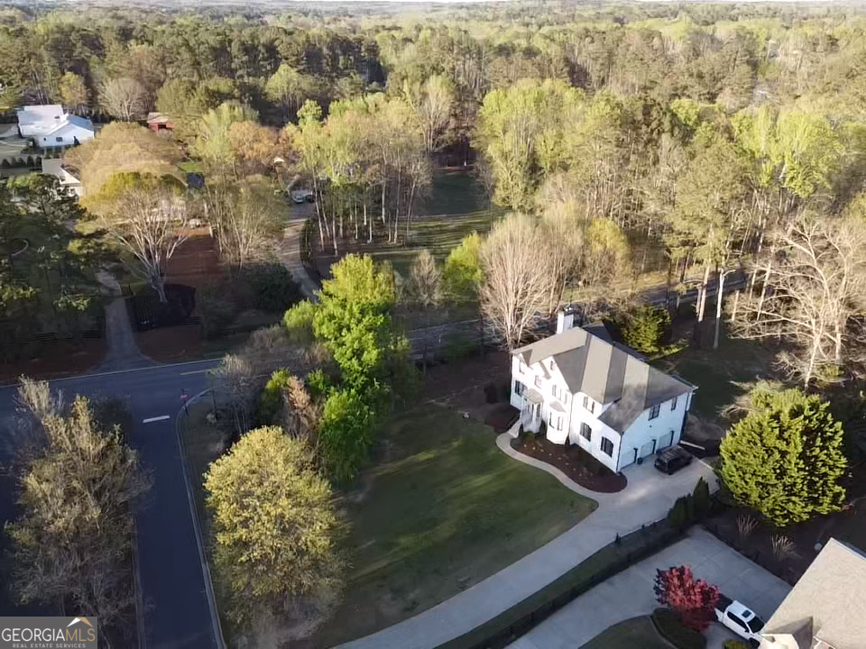 1600 Reddstone Close