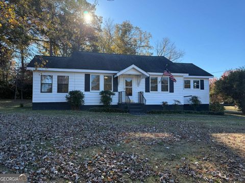 Photo of 3329 Alabama Highway SW, Rome, GA 30165 (MLS # 10645233)