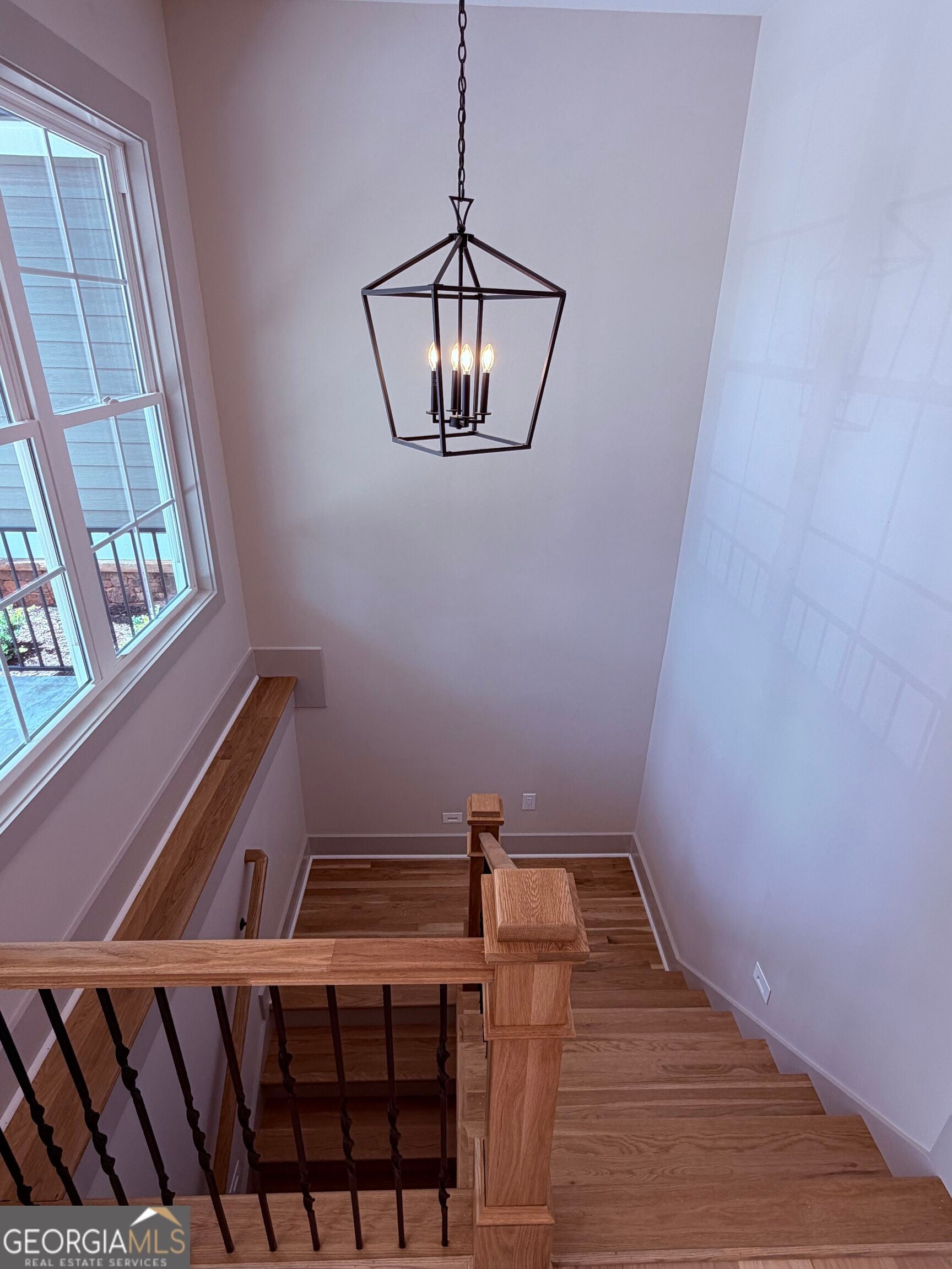 260 Edgewater TRL S