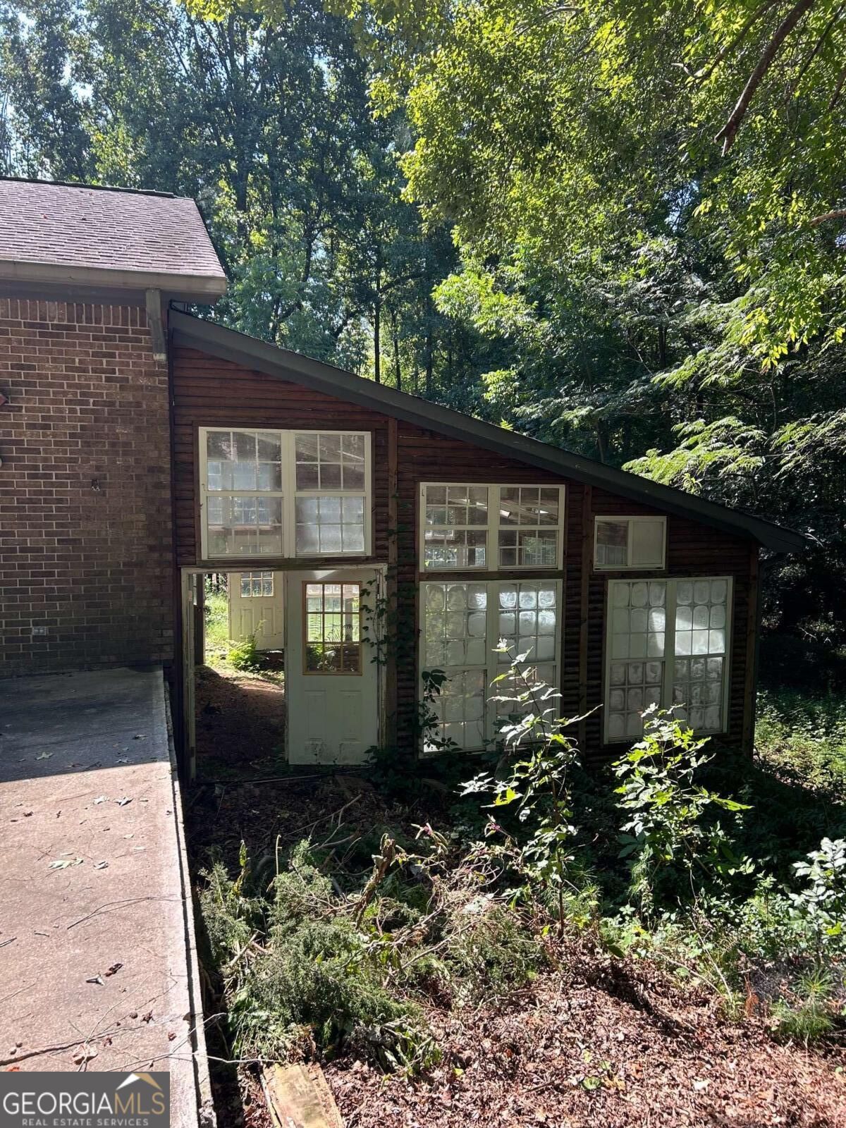 130 Mill Pond CT