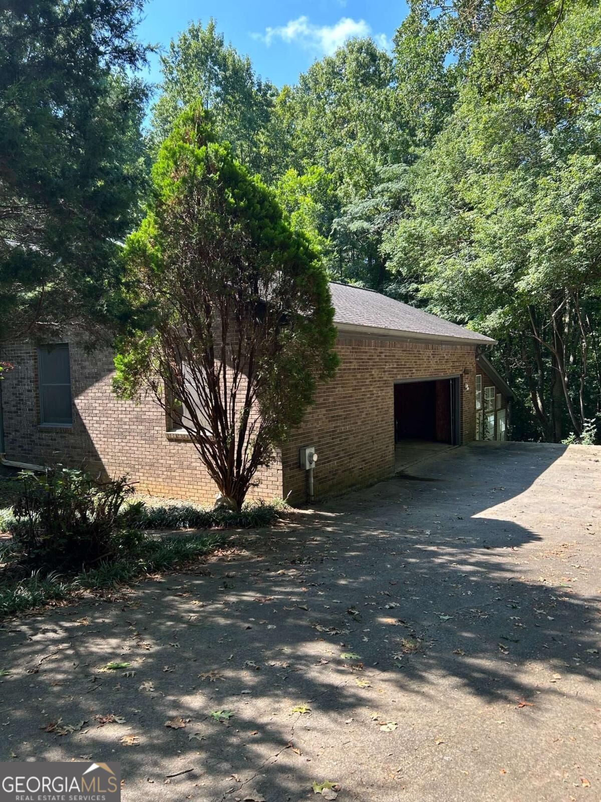 130 Mill Pond CT