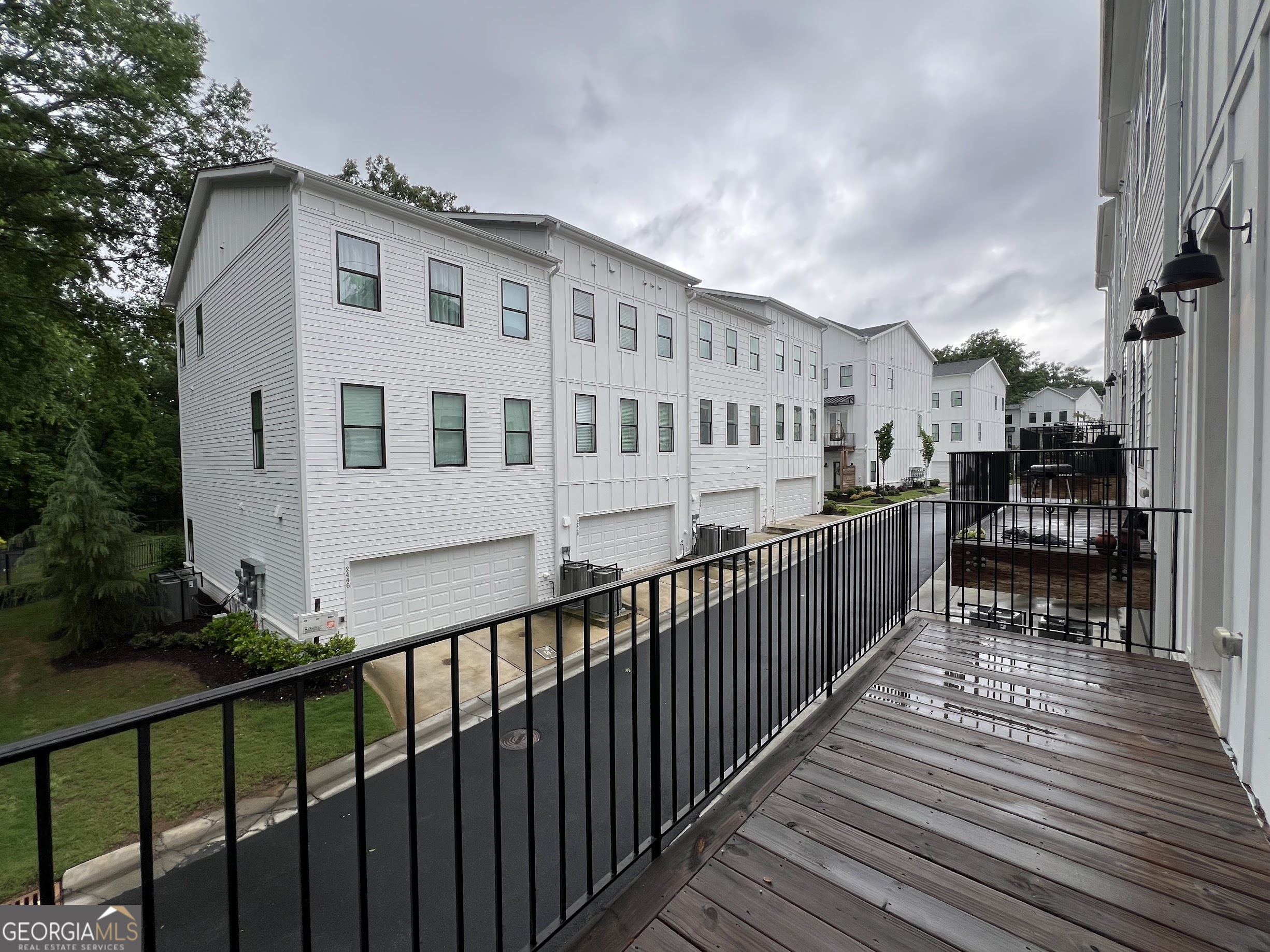2443 Sycamore RD NW