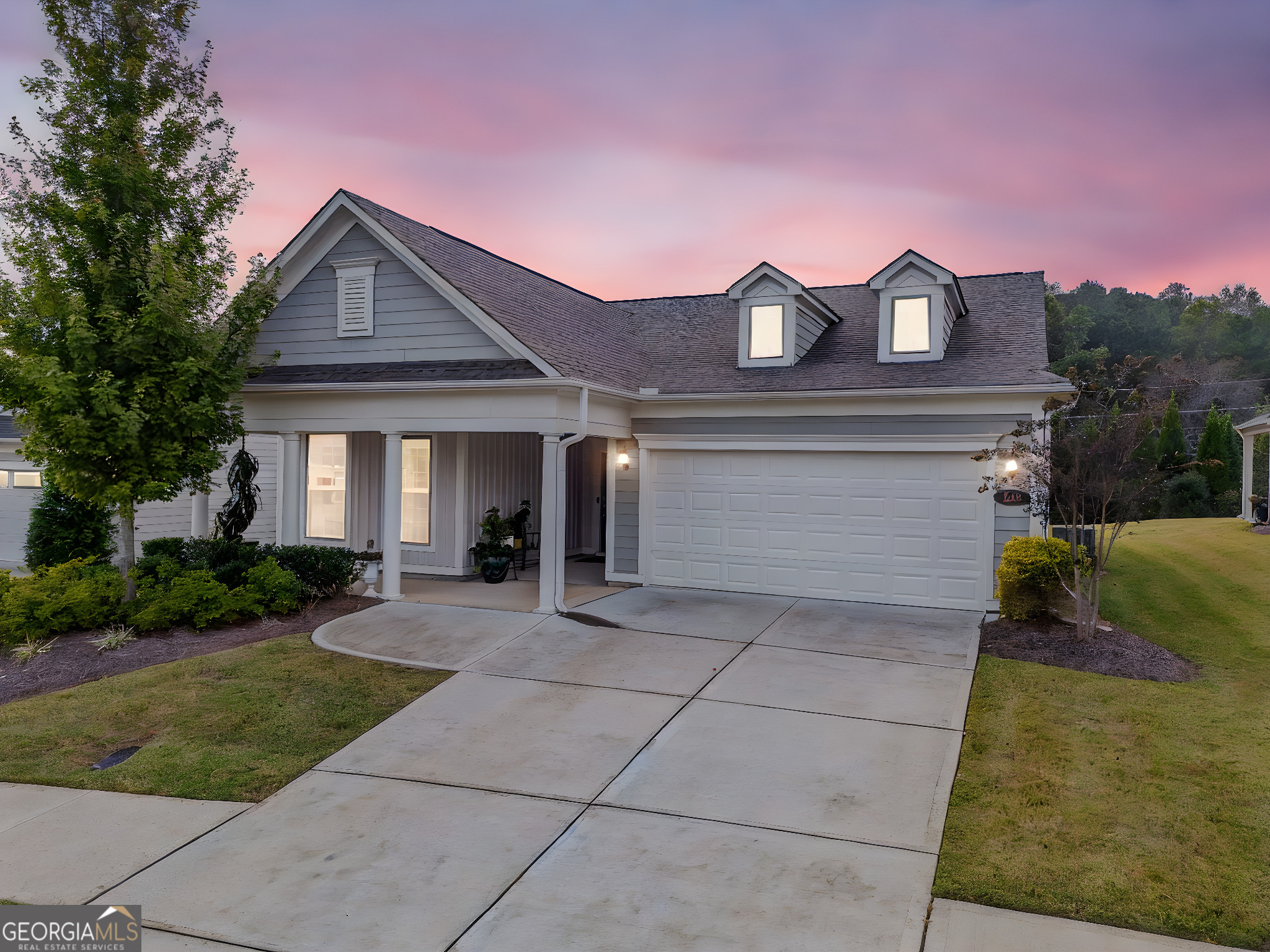 243 Odell ST