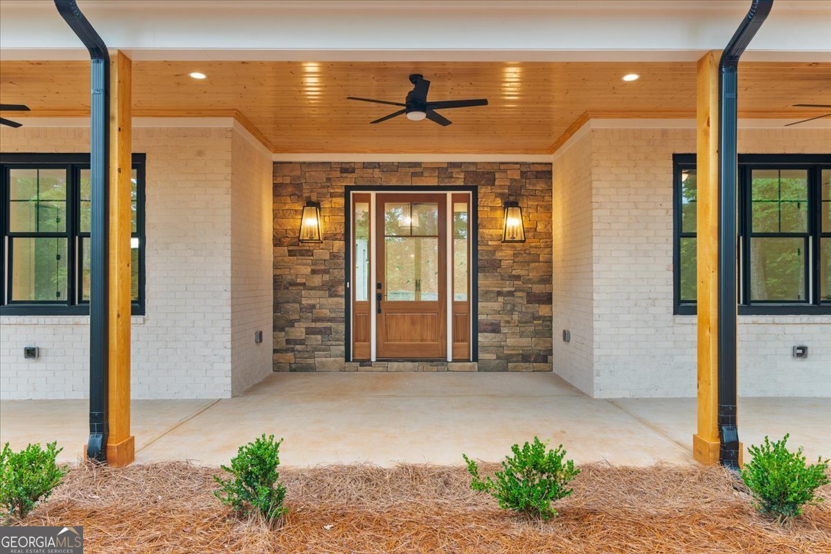 225 Laurel Place DR