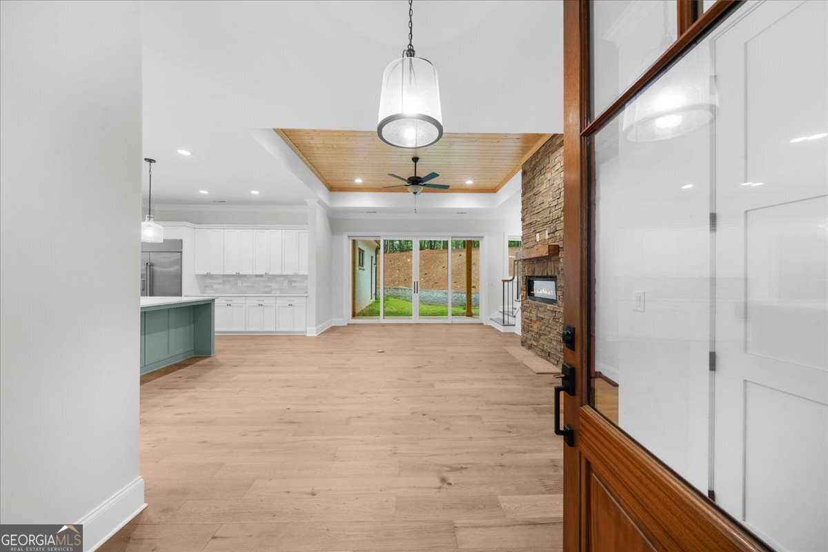 225 Laurel Place DR