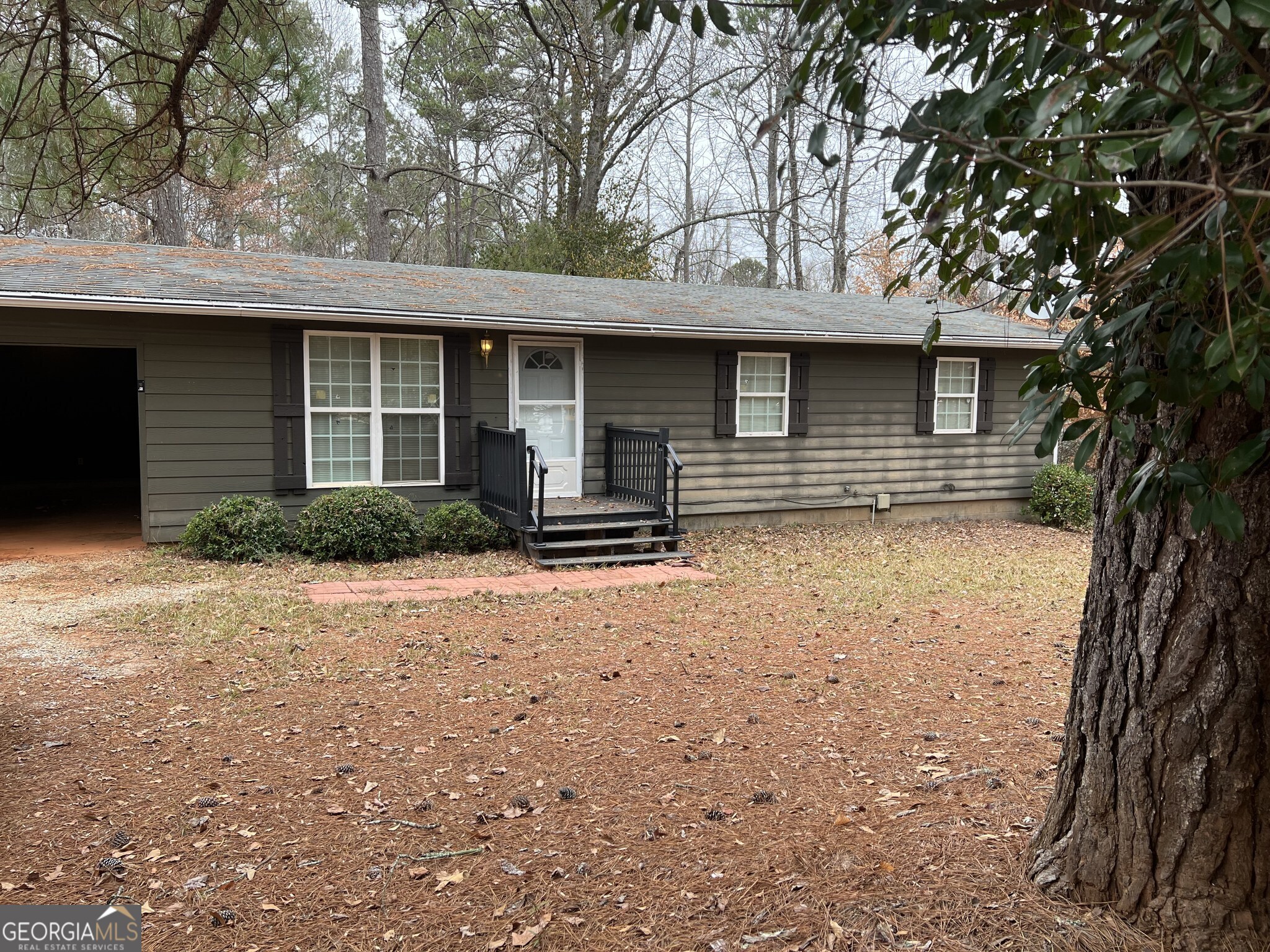 Photo 1 of 14 — 1993 Smokey RD, Newnan, GA 30263