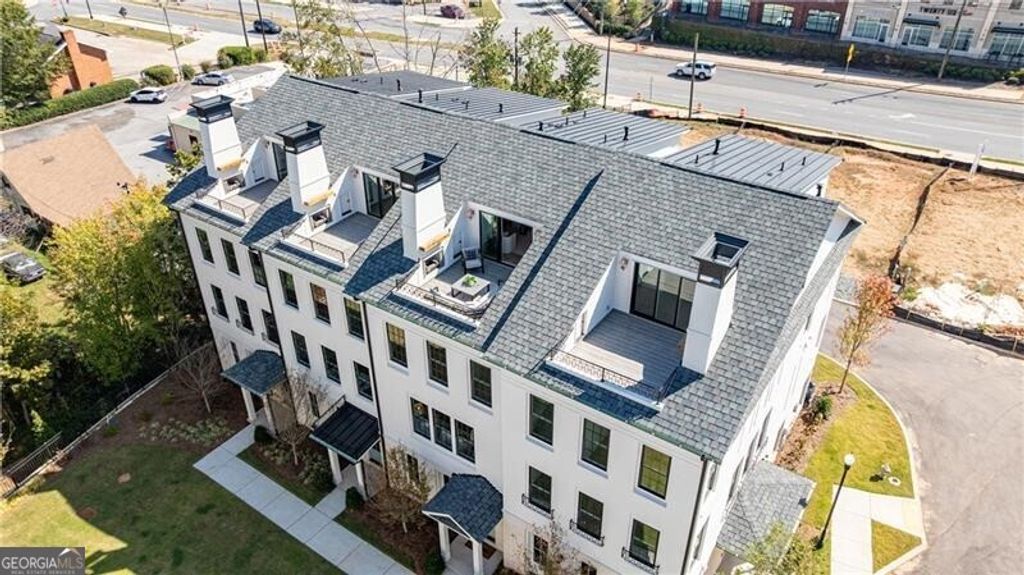 Photo of 645 Mayfair Court #15, Alpharetta, GA 30009 (MLS # 10678044)