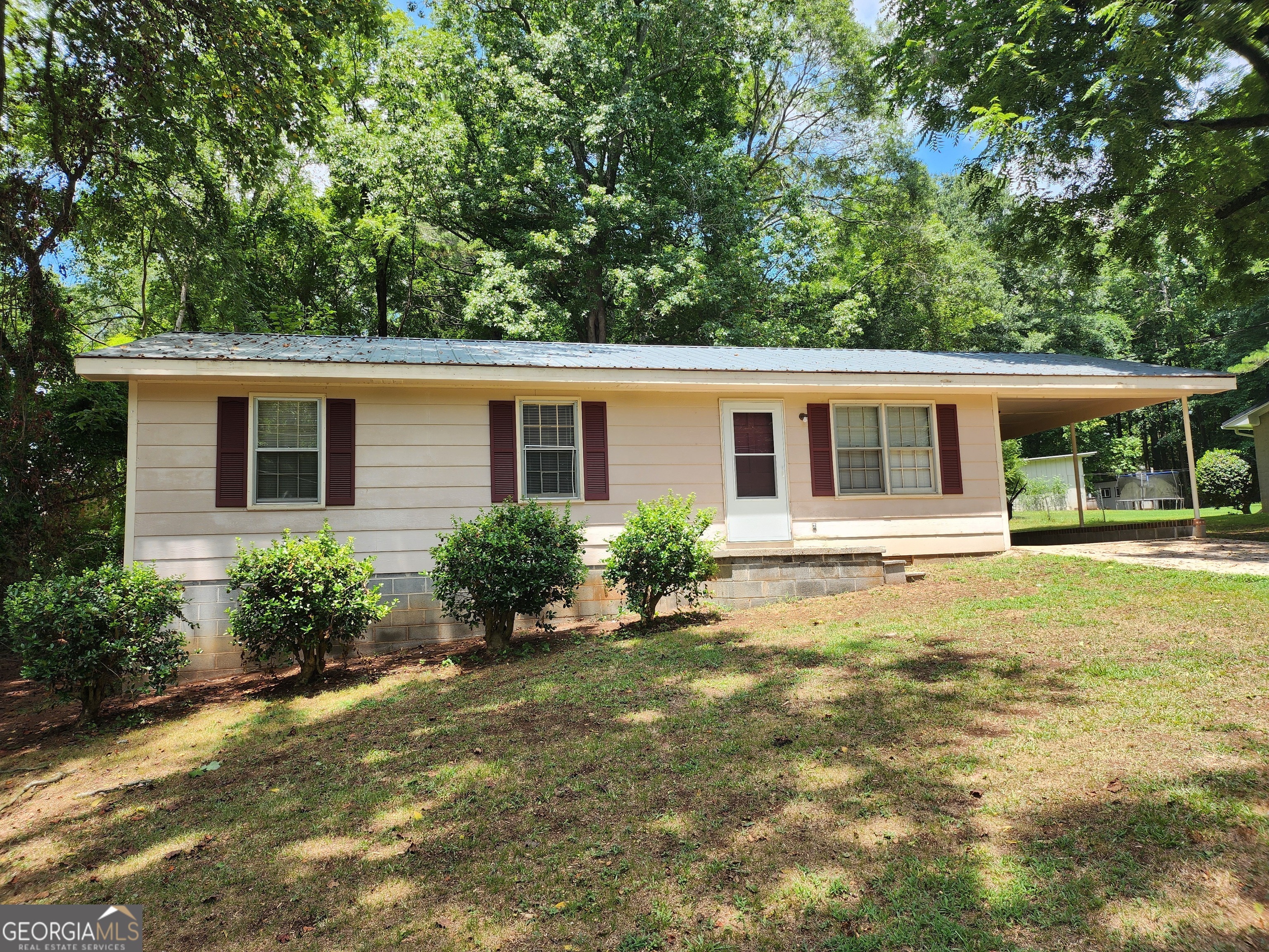 583 Danielsville ST