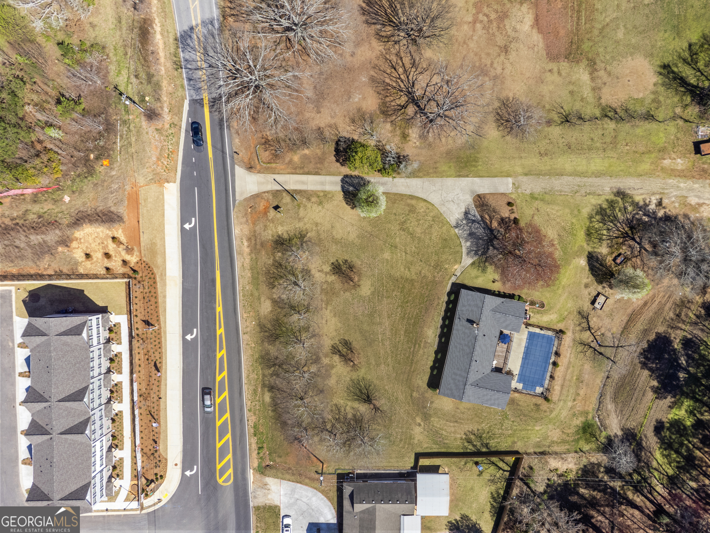 3384 Fence RD