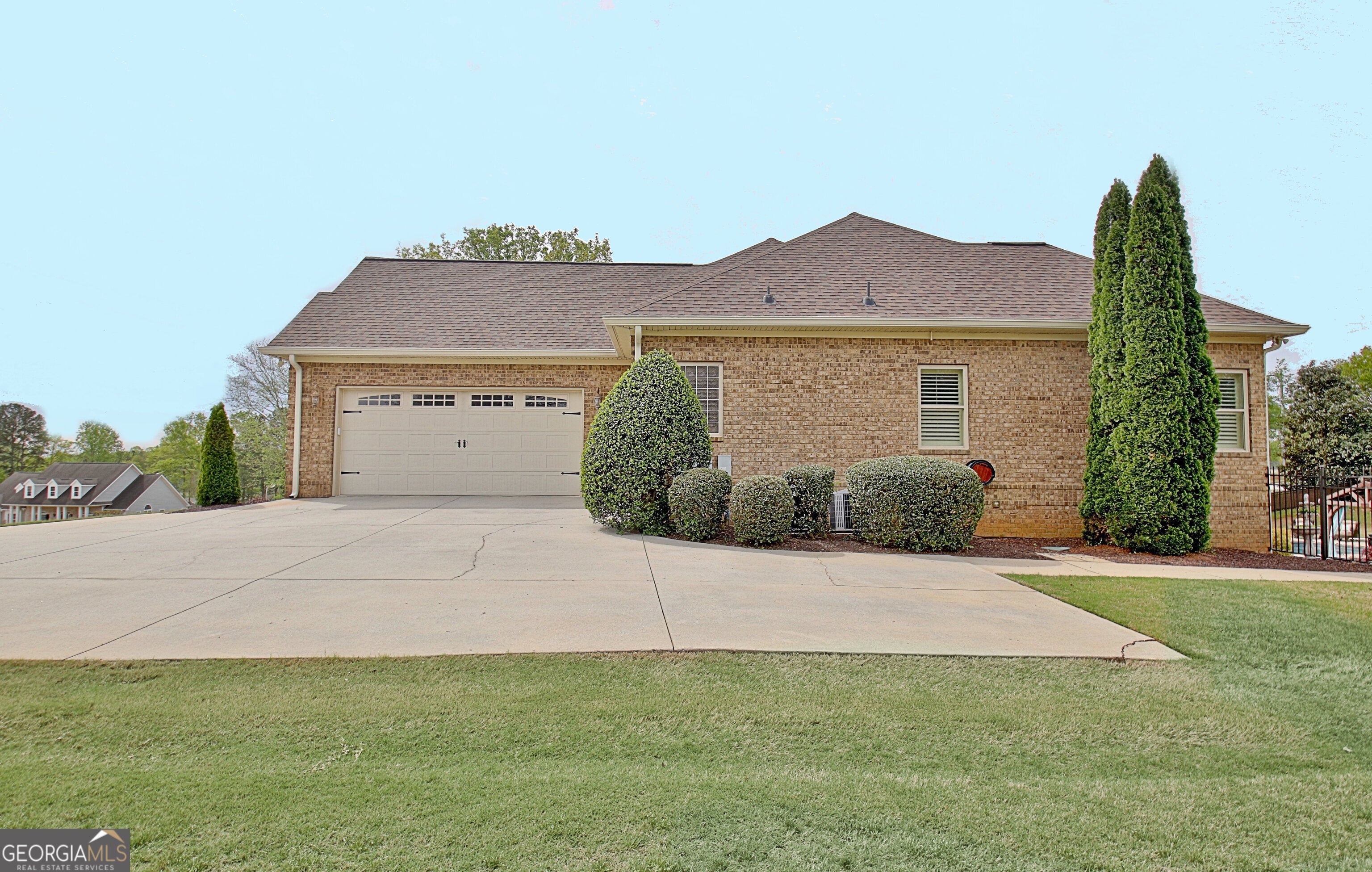 100 Wickham DR