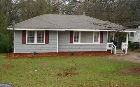 2235 Burroughs AVE SE Atlanta GA 30315