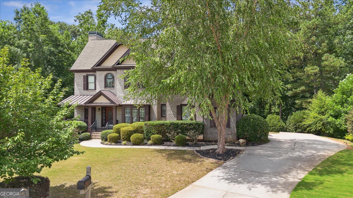 6086 Kingston DR