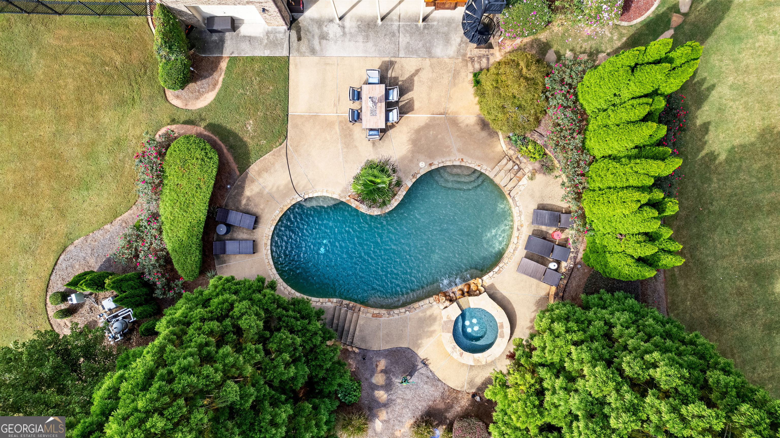 Stockbridge, Georgia 30281, United States, 6 Bedrooms Bedrooms, ,5 BathroomsBathrooms,Residential,Active,230509