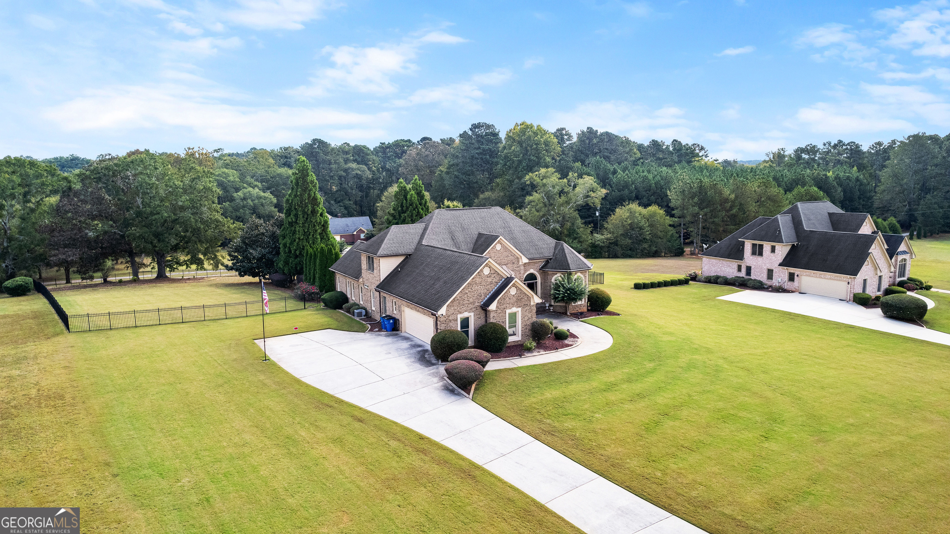 Stockbridge, Georgia 30281, United States, 6 Bedrooms Bedrooms, ,5 BathroomsBathrooms,Residential,Active,230509