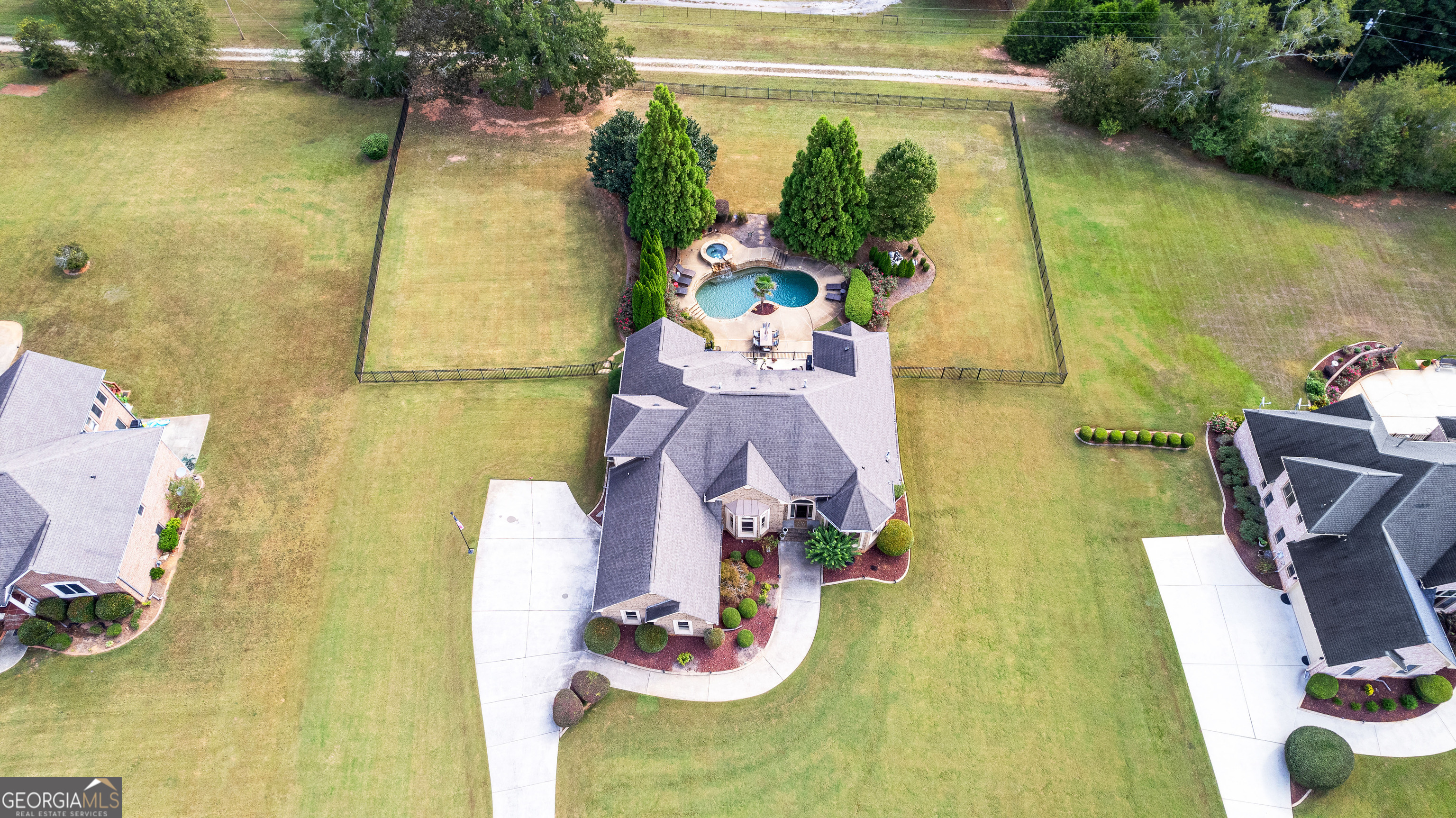 Stockbridge, Georgia 30281, United States, 6 Bedrooms Bedrooms, ,5 BathroomsBathrooms,Residential,Active,230509