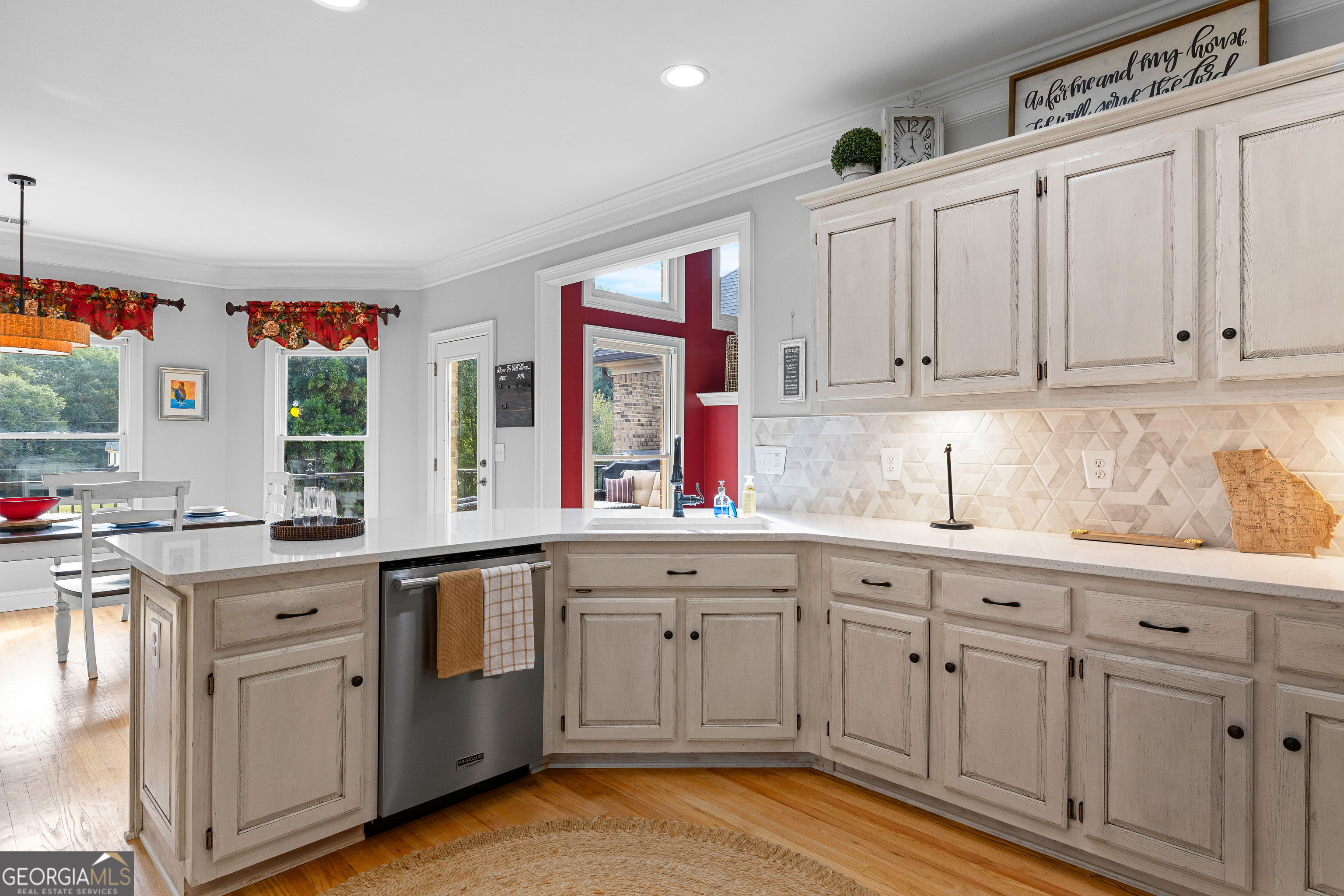 Stockbridge, Georgia 30281, United States, 6 Bedrooms Bedrooms, ,5 BathroomsBathrooms,Residential,Active,230509