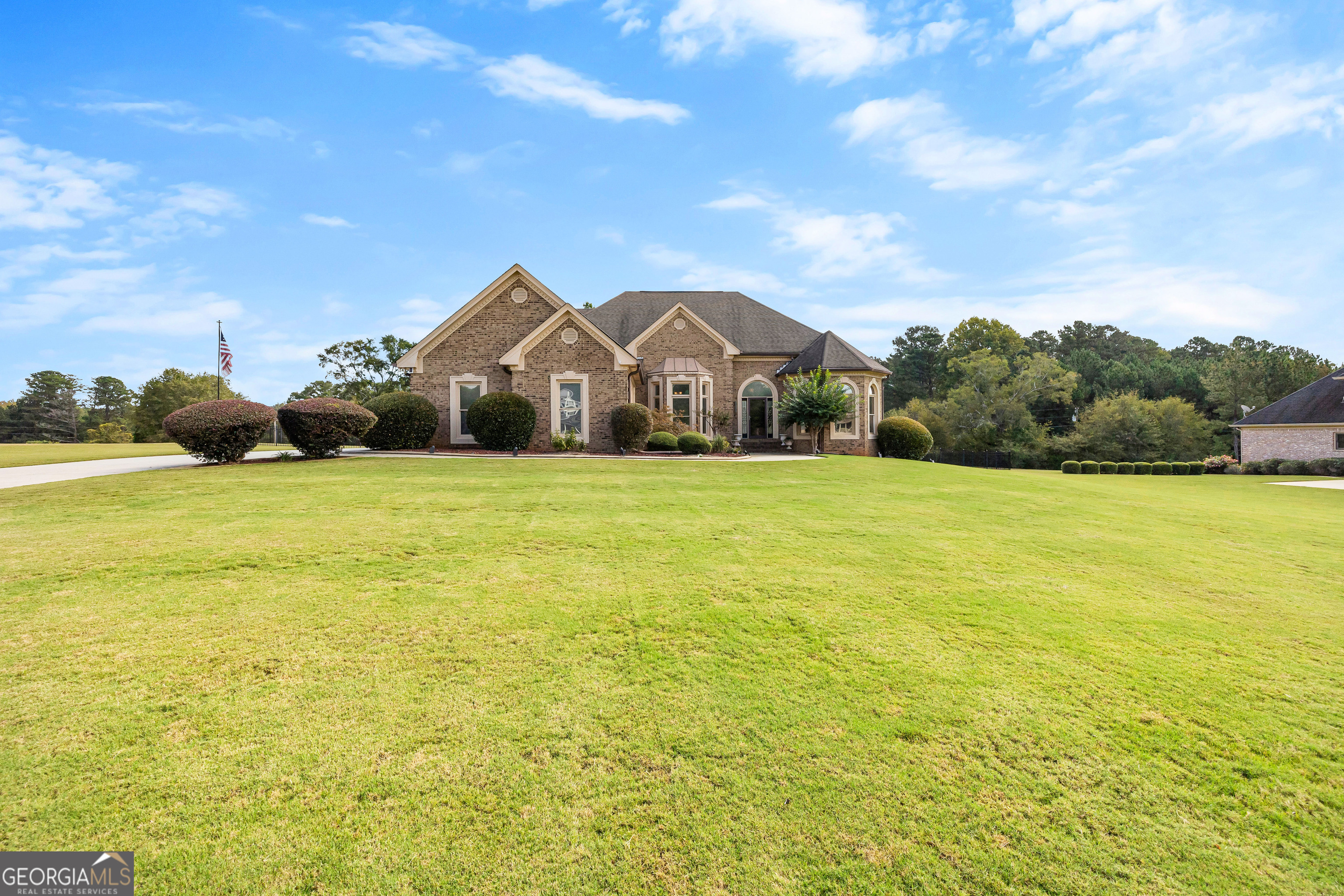 Stockbridge, Georgia 30281, United States, 6 Bedrooms Bedrooms, ,5 BathroomsBathrooms,Residential,Active,230509