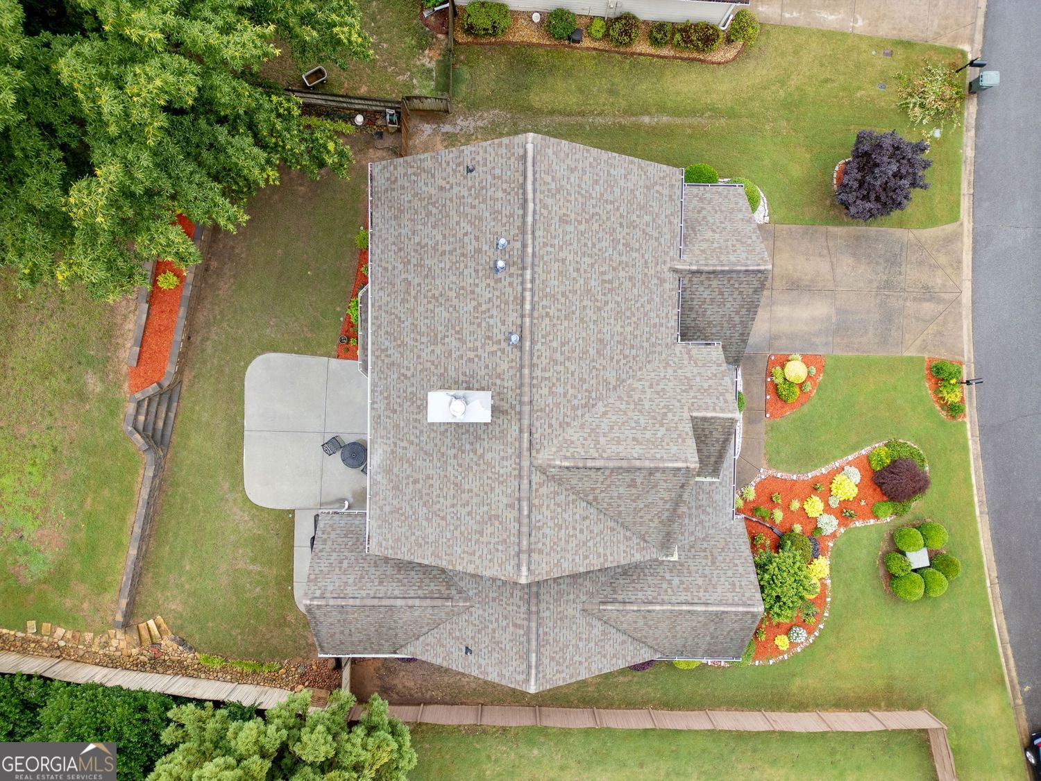 LAKES OF STONEGATE - Residential