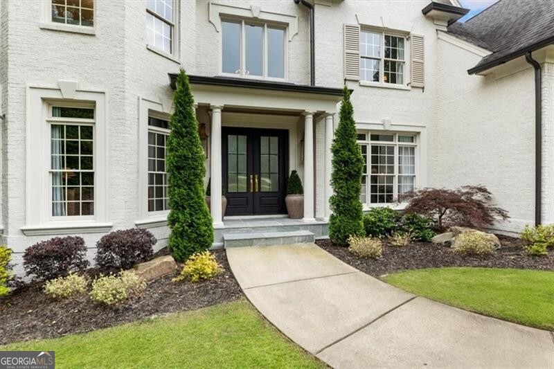 525 Tiverton CT