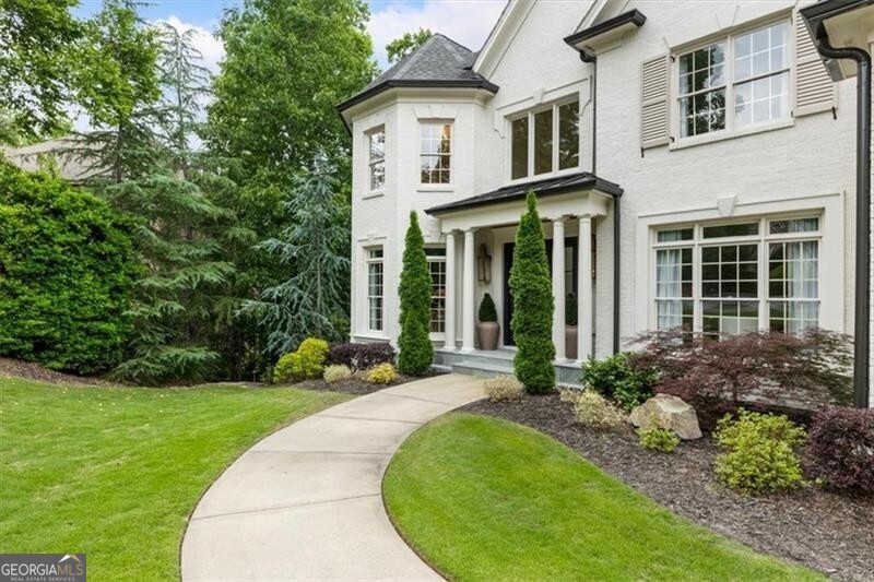 525 Tiverton CT