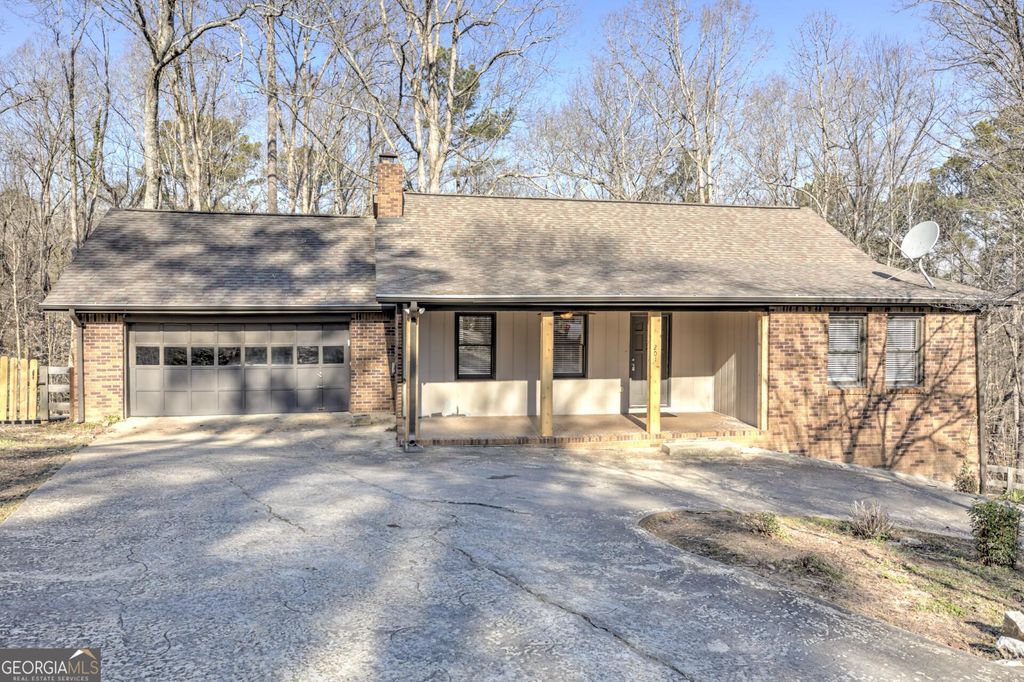 Photo of 201 Ridgeway Road, Canton, GA 30114 (MLS # 10691848)