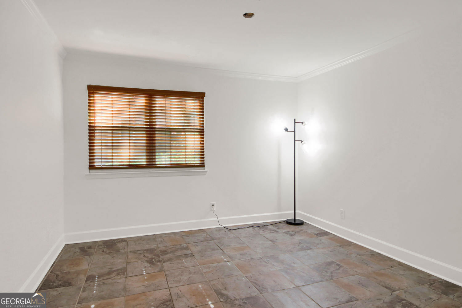 Atlanta, Georgia 30350, United States, 1 Bedroom Bedrooms, ,1 BathroomBathrooms,Residential,Active,217862