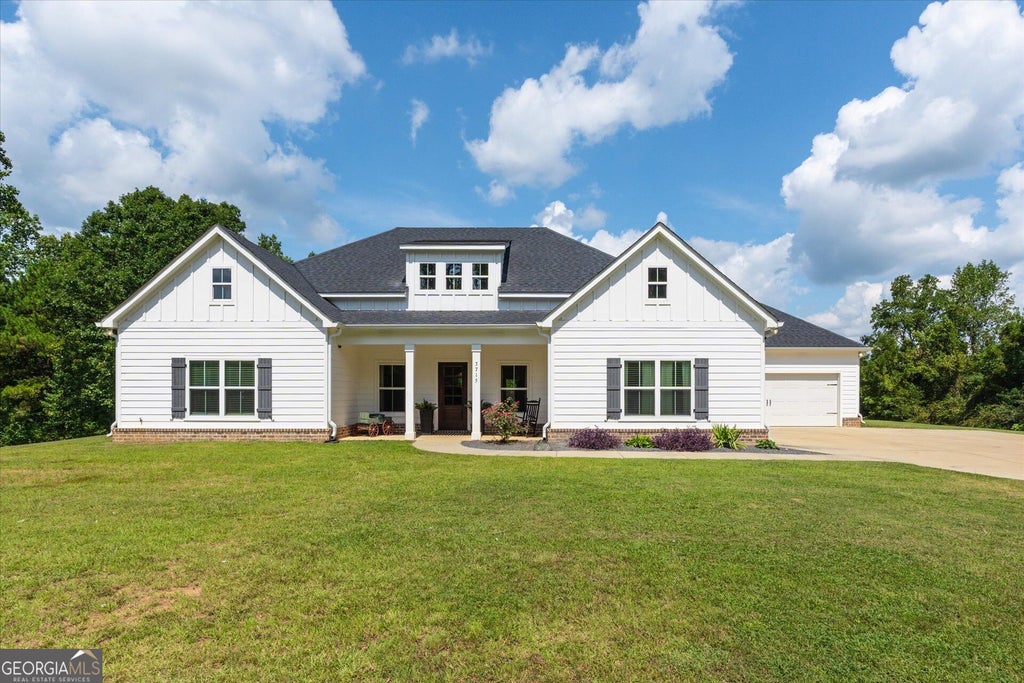 Photo of 3715 GA Highway 219, Franklin, GA 30217 (MLS # 10836052)