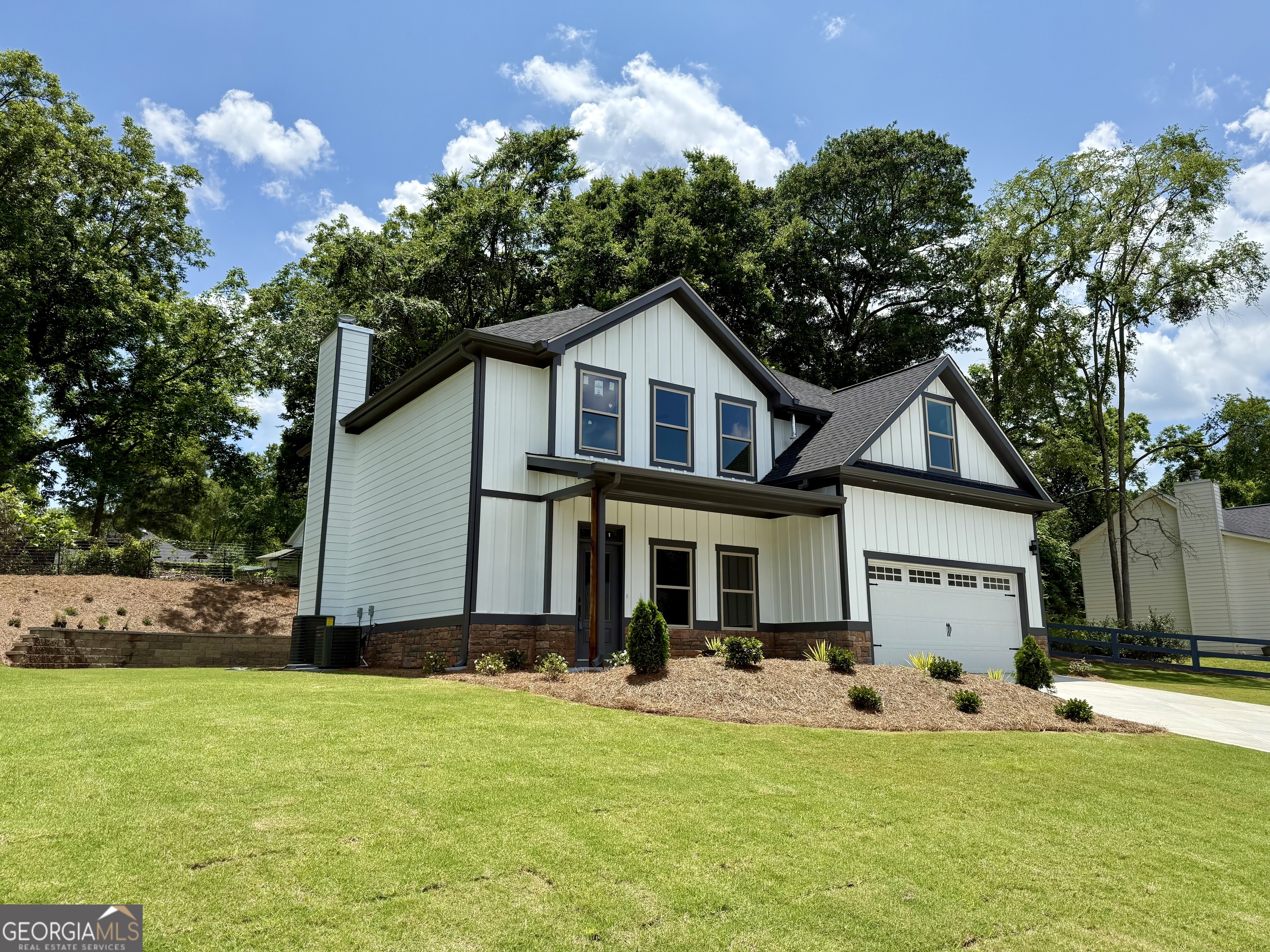 162 Ashford LN
