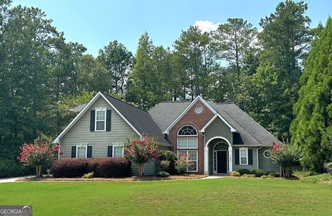 145 Cutstone CT Fayetteville GA 30215