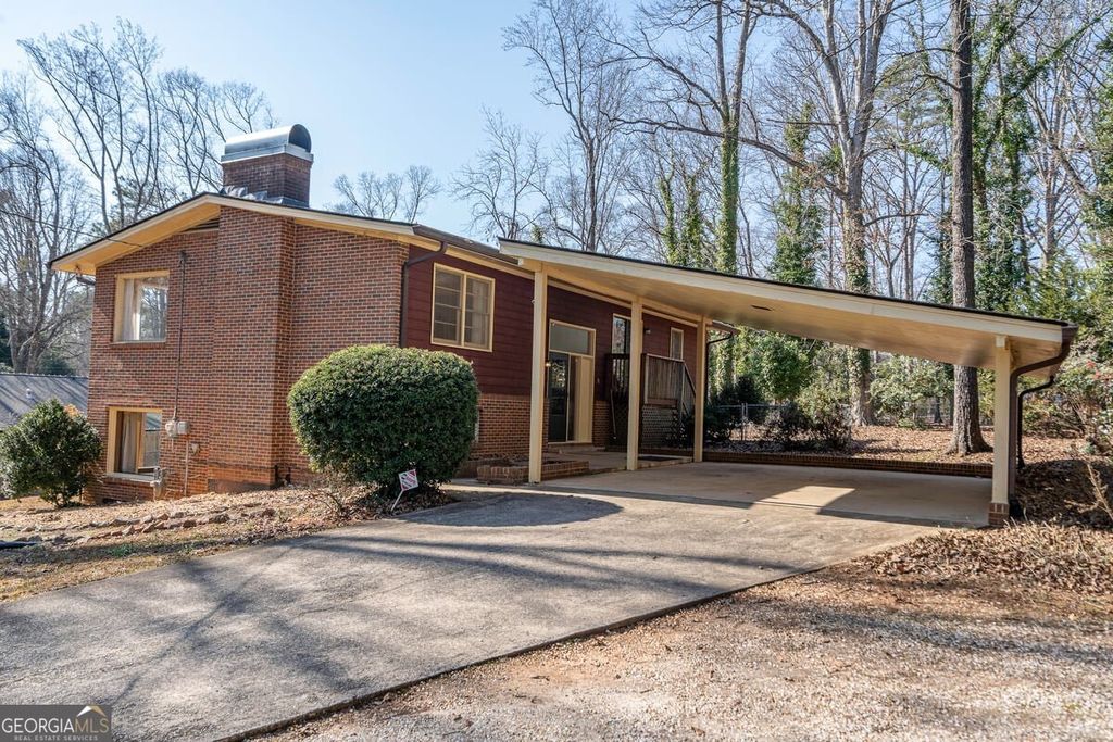 Photo of 625 Forest Road, Athens, GA 30605 (MLS # 10688182)