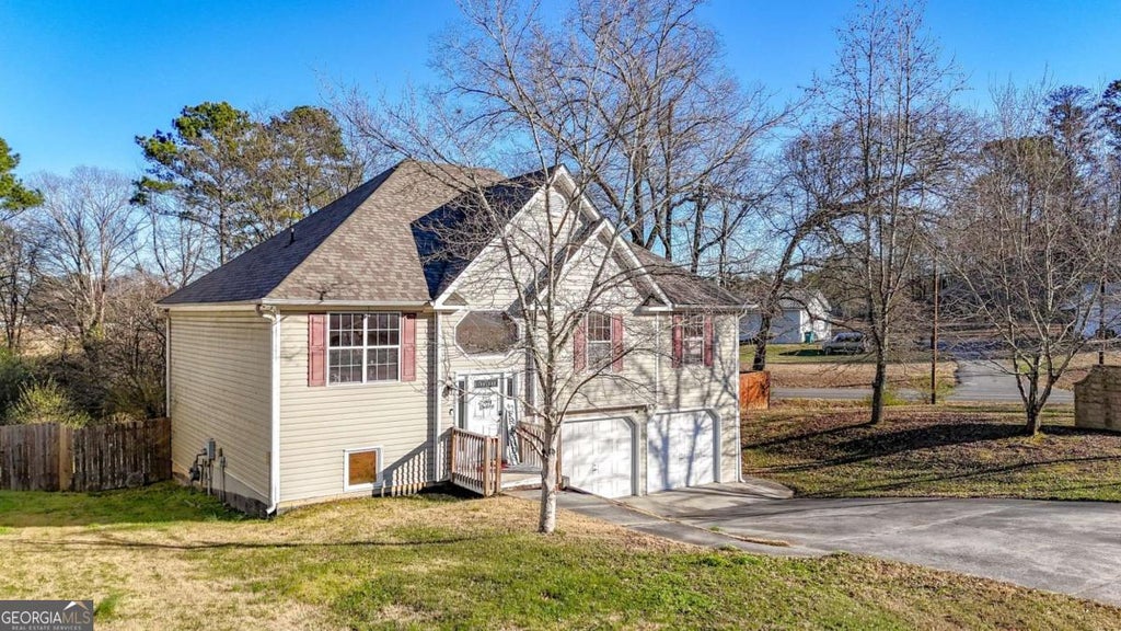 Photo of 101 Twin Oaks Drive, Calhoun, GA 30701 (MLS # 10790890)