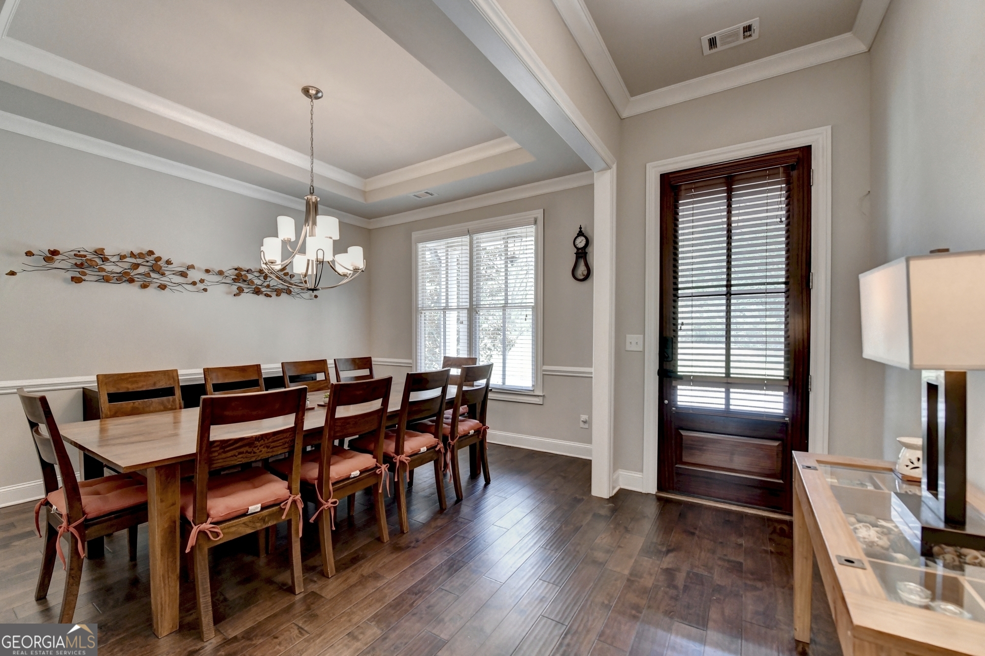 919 Olmsted Lane