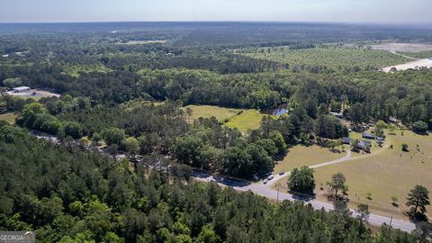 12138 Us Highway 280 Ellabell GA 31308