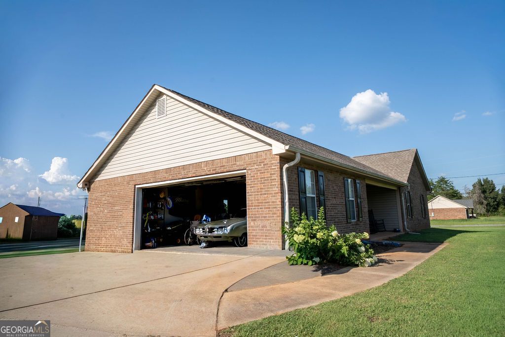 Photo of 309 Snapping Shoals Road, Mcdonough, GA 30252 (MLS # 10812906)