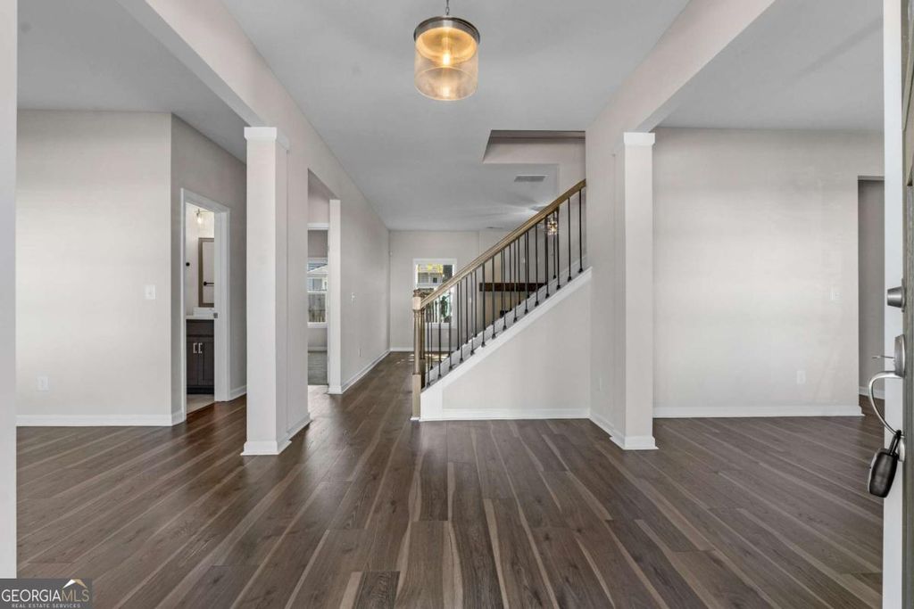 Photo of 150 Cedar Park Way, Carrollton, GA 30117 (MLS # 10680372)