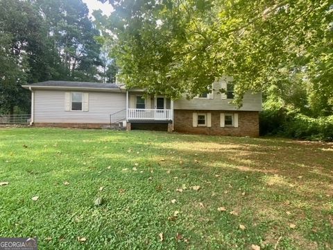 A home in Newnan