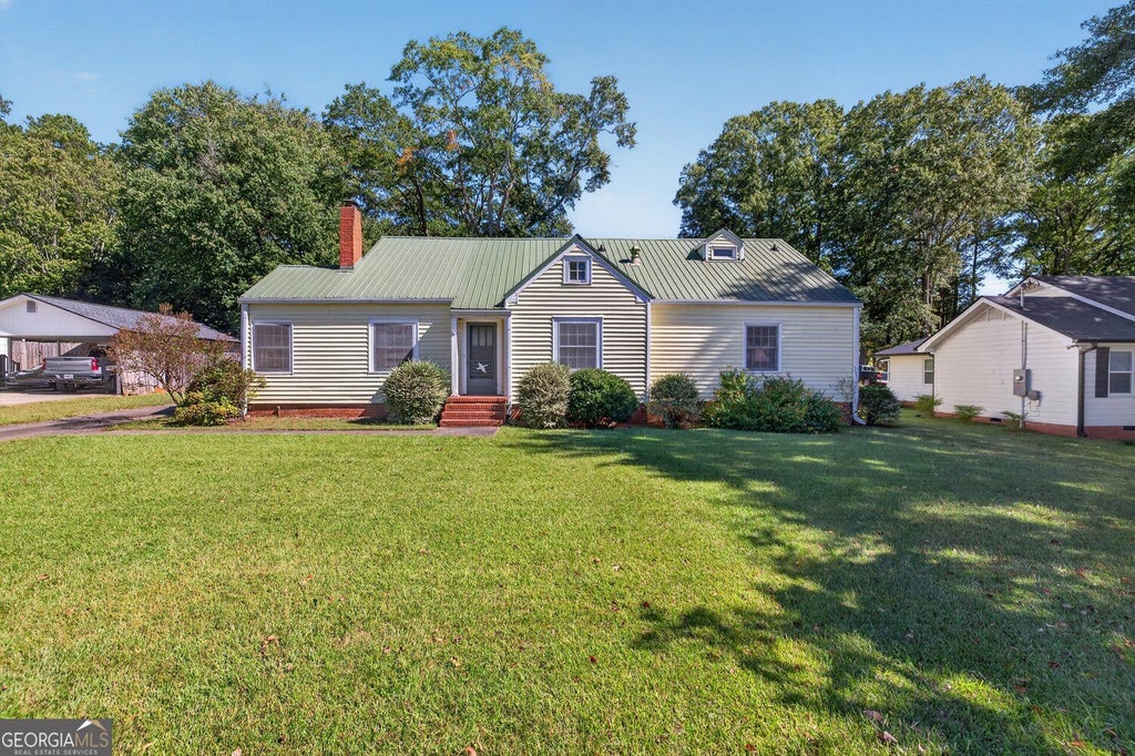 Photo of 332 N Madison Avenue, Monroe, GA 30655 (MLS # 10875963)