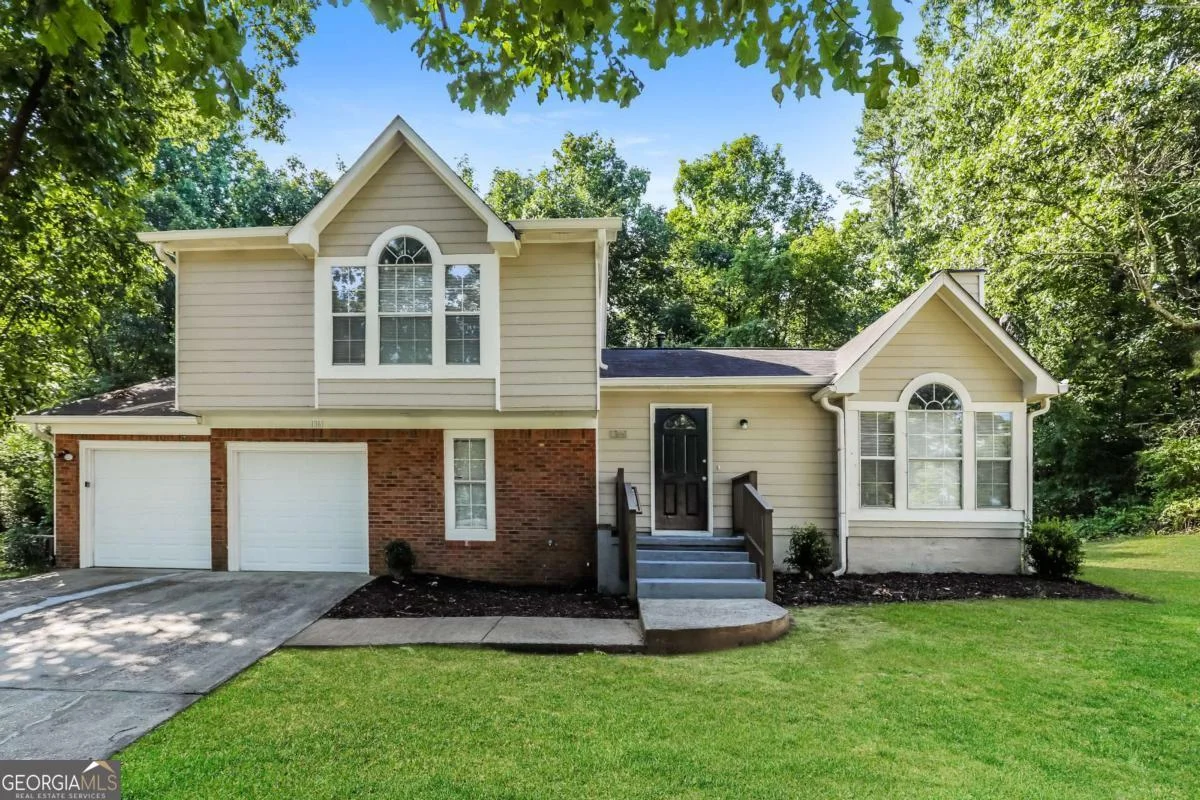 1361 Wrens Court