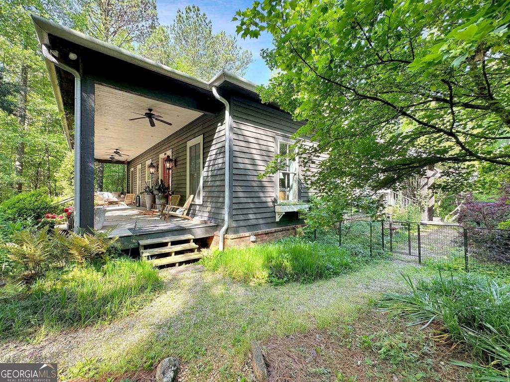 Photo of 500 Augusta Lane, Chattahoochee Hills, GA 30268 (MLS # 10654398)