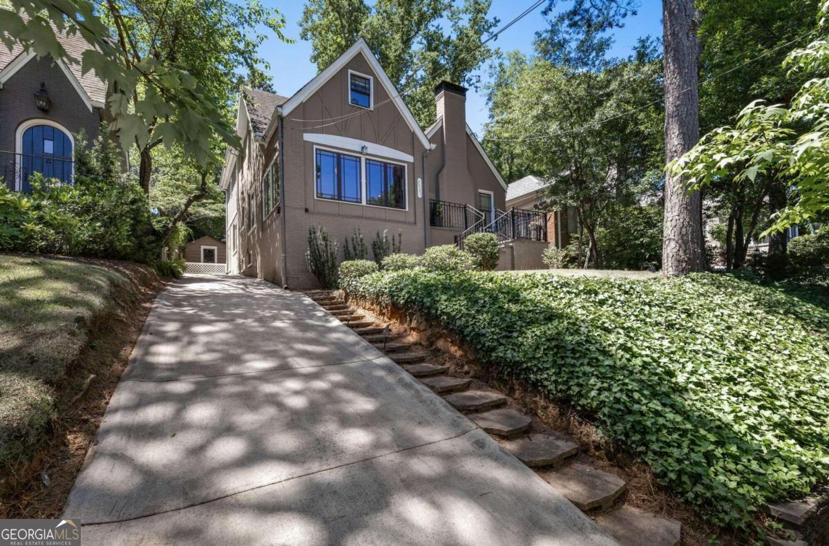 View Atlanta, GA 30307 house