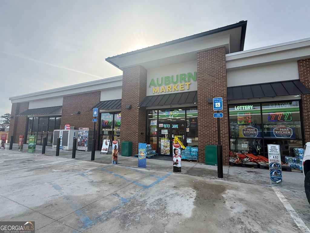 Photo of 44 Auburn Gate Lane, Auburn, GA 30011 (MLS # 10686232)