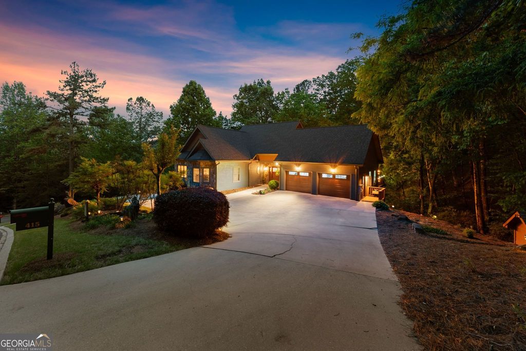Photo of 415 Yates Circle, Clarkesville, GA 30523 (MLS # 10753103)