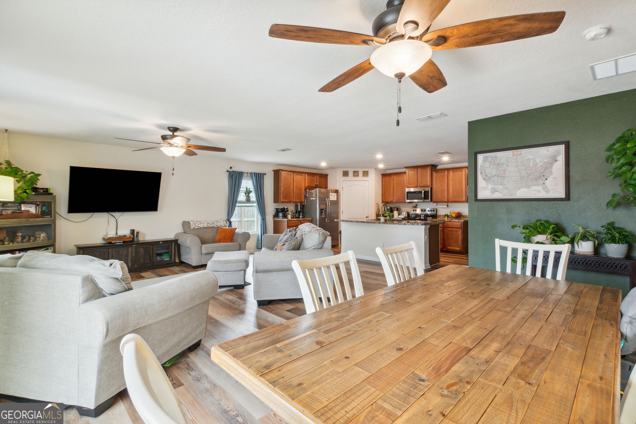 Waters Edge - Residential