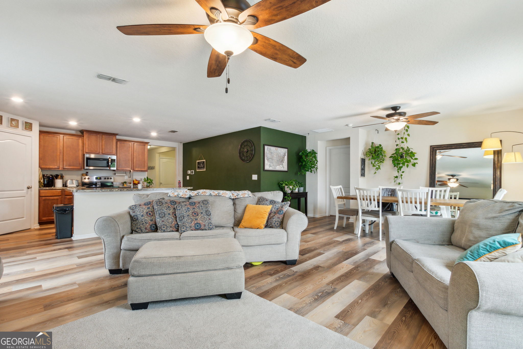 Waters Edge - Residential